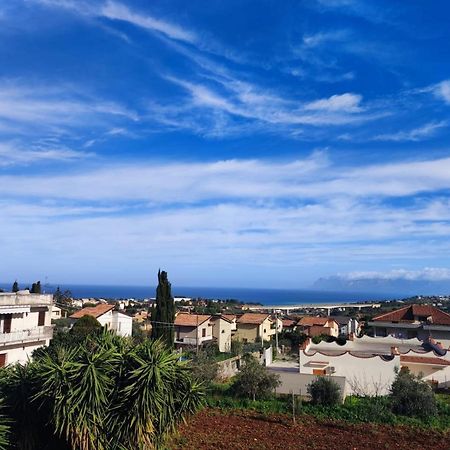 Appartamento In Villa Splendente 카스텔라마레델골포 외부 사진