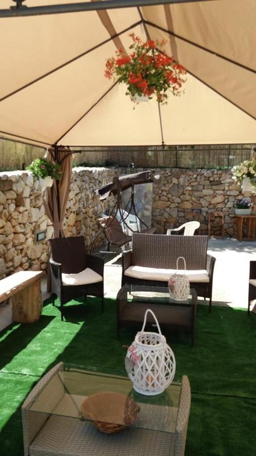 Appartamento In Villa Splendente 카스텔라마레델골포 외부 사진